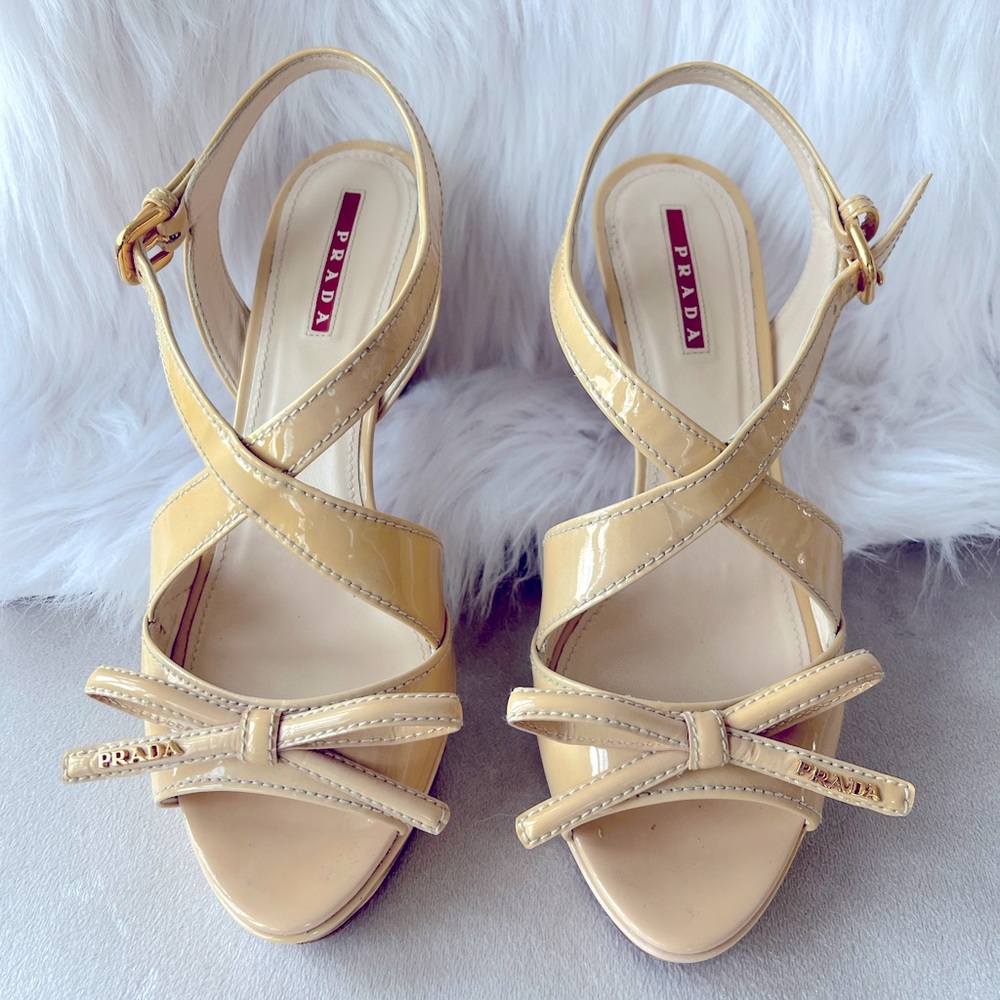 PRADA nude pumps / heels size 38.5 very good used condition